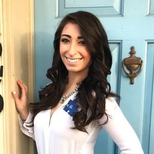 Meet your Posher, Amanda